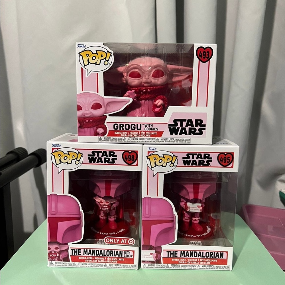 The Mandalorian Valentines Day Funko Pop Bundle
